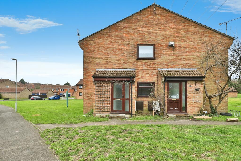 Additional property image - Aspen Gardens, Poole, Dorset, BH12