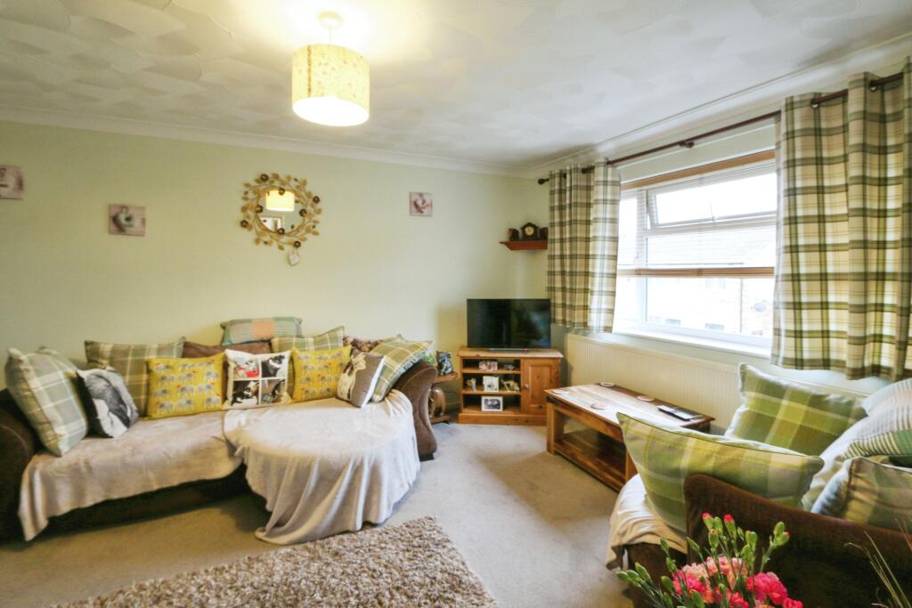 Additional property image - Aspen Gardens, Poole, Dorset, BH12