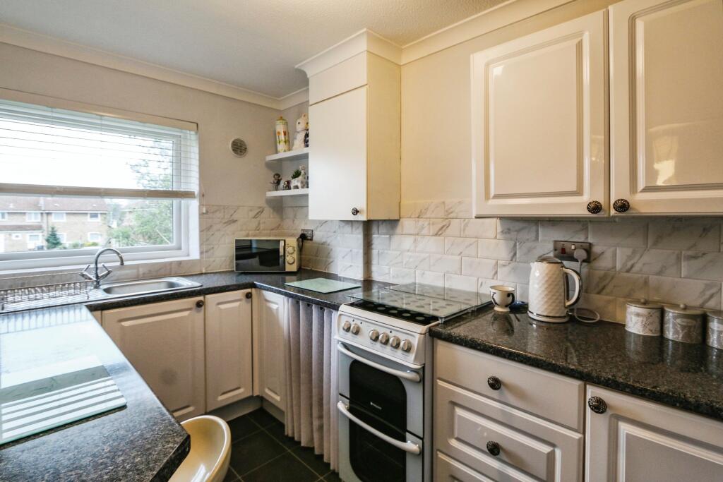 Additional property image - Aspen Gardens, Poole, Dorset, BH12