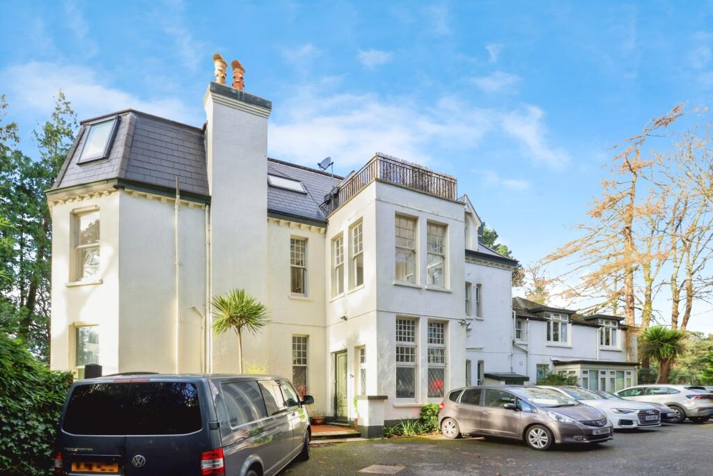Main image of property: Western Road, Branksome Park, Poole, Dorset, BH13