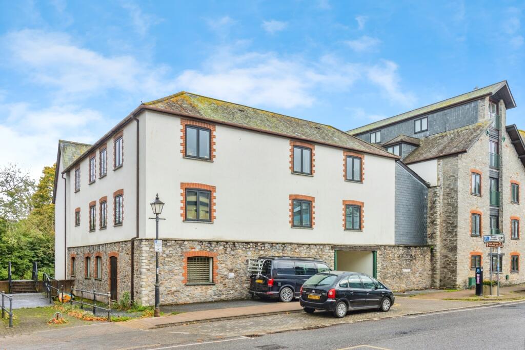 Main image of property: The Plains, Totnes, Devon, TQ9
