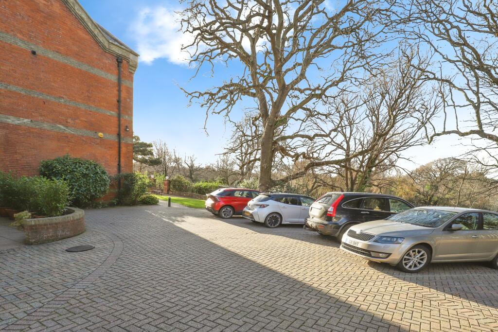 Additional property image - Dragoon Way, CHRISTCHURCH, Dorset, BH23