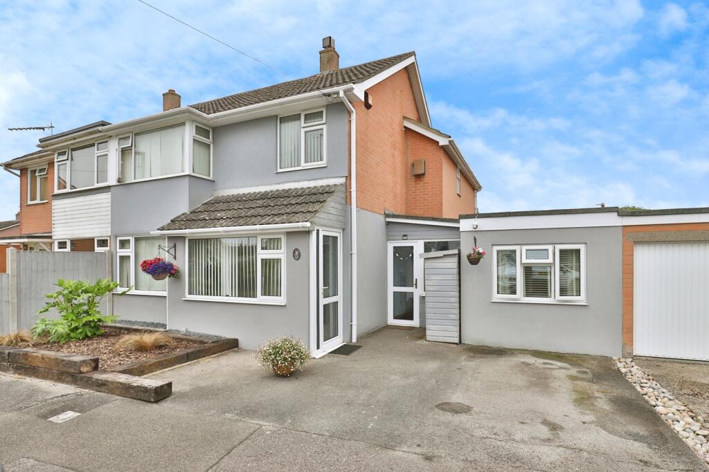 Main image of property: Meadowland, Christchurch, BH23