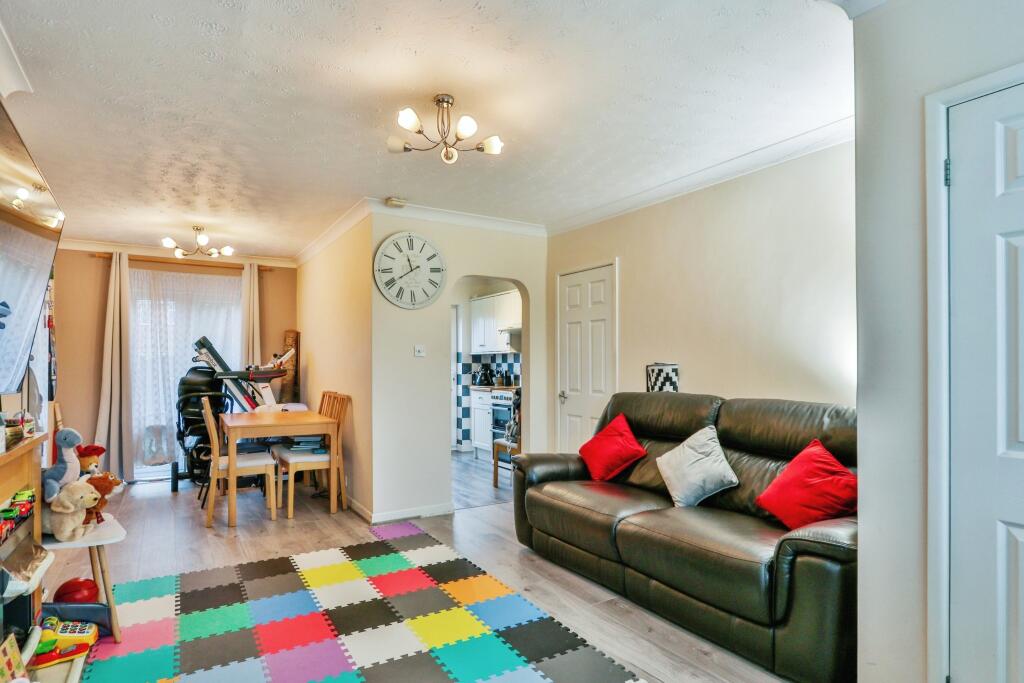 Additional property image - Culliford Crescent, POOLE, Dorset, BH17
