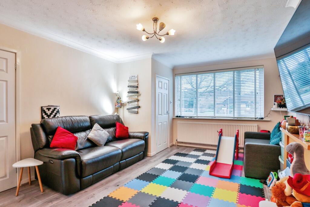 Additional property image - Culliford Crescent, POOLE, Dorset, BH17
