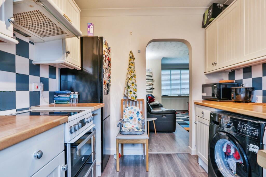 Additional property image - Culliford Crescent, POOLE, Dorset, BH17