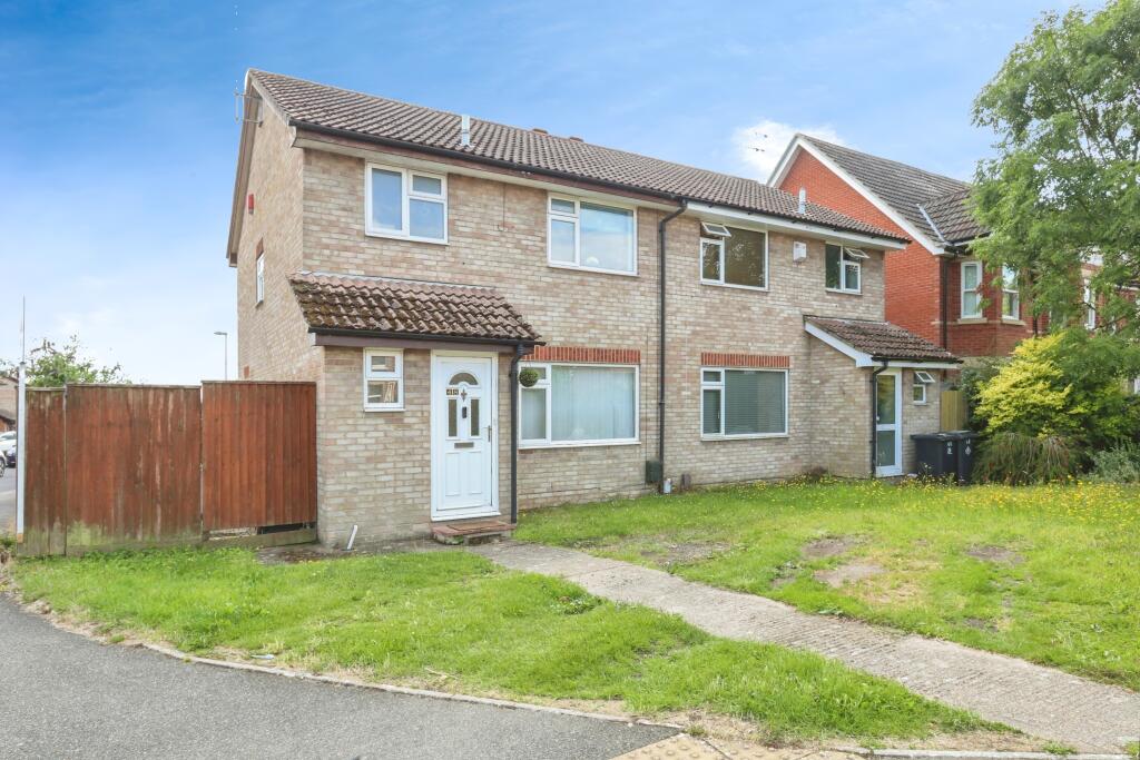 3 bedroom semi-detached house