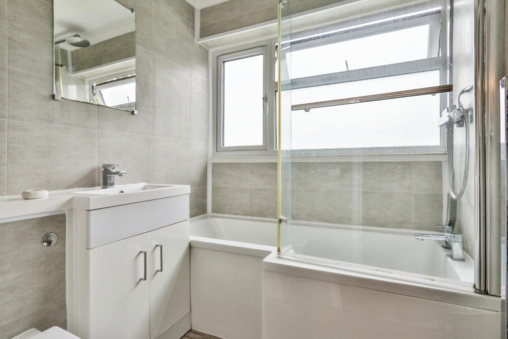 Additional property image - Russell Gardens, POOLE, Dorset, BH16