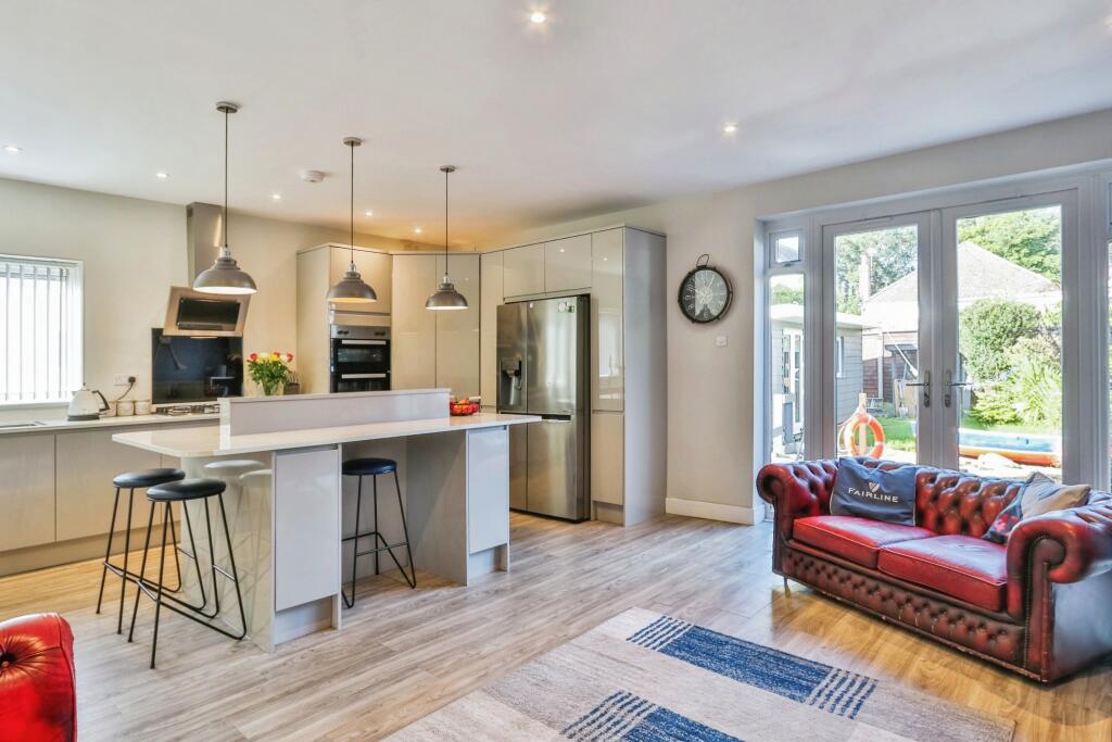 Additional property image - Woodlands Avenue, Poole, Dorset, BH15