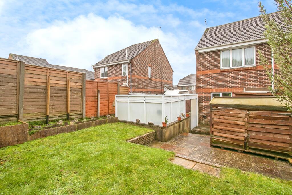 Additional property image - Bell Heather Close, Poole, BH16