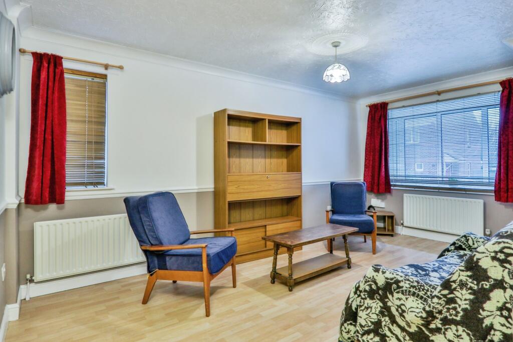 Additional property image - Bell Heather Close, Poole, BH16
