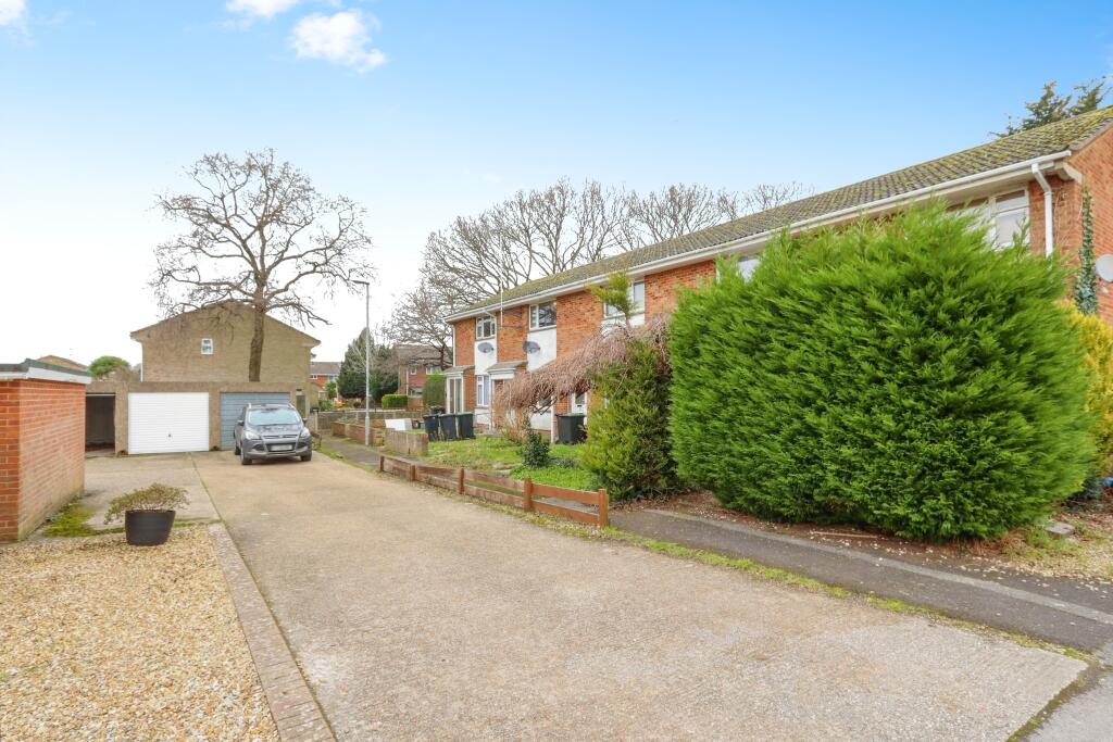 Additional property image - Barn Close, Upton, Poole, Dorset, BH16