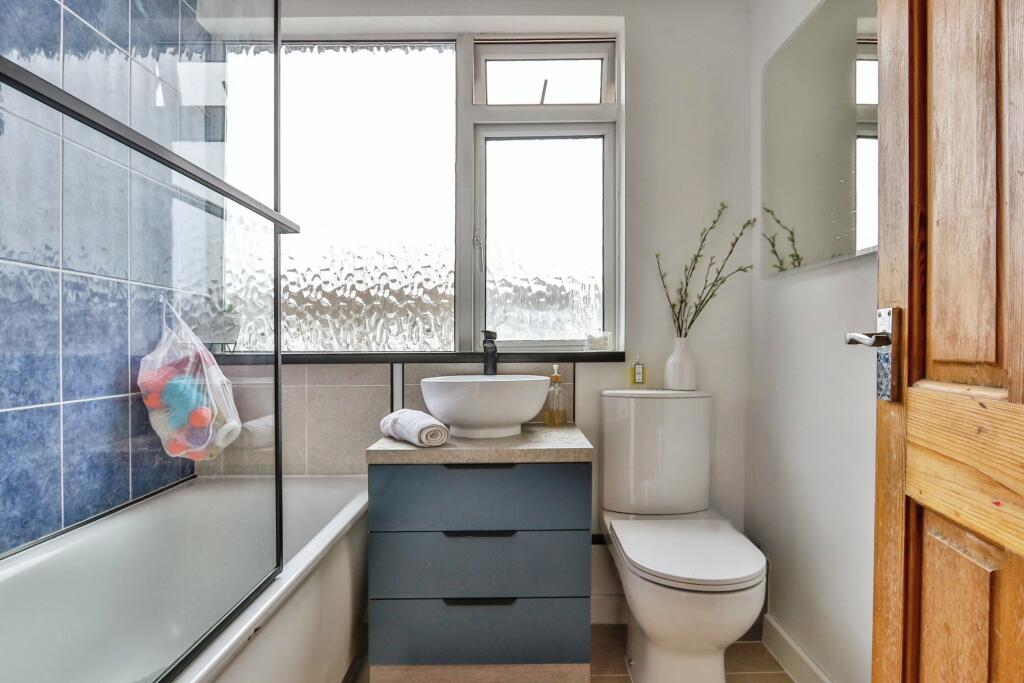 Additional property image - Upton Heath Estate, Upton, Poole, Dorset, BH16