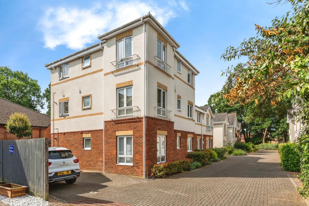 Main image of property: Forest Mews, Hampshire, Southampton, Hampshire, SO40