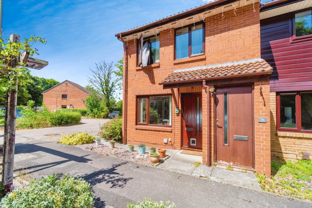 Main image of property: Dales Way, Totton, Southampton, Hampshire, SO40