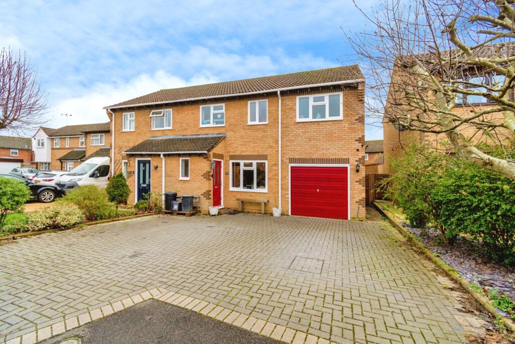 Main image of property: Alder Close, Marchwood, Southampton, Hampshire, SO40