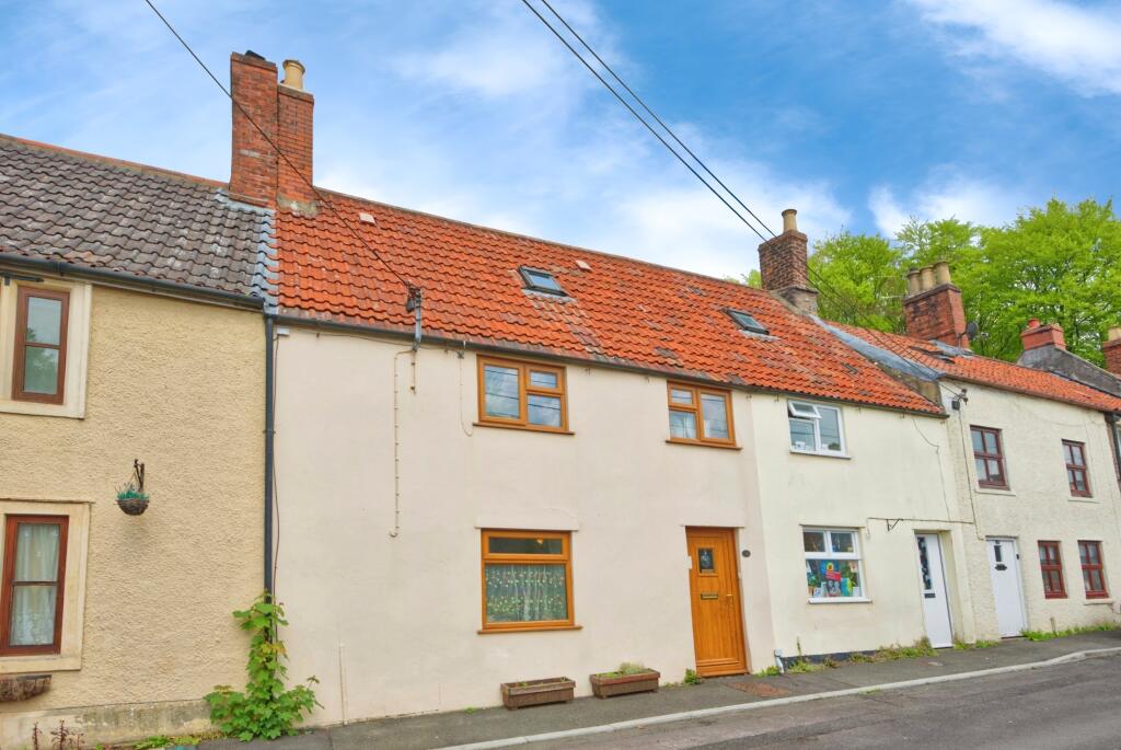 2 bedroom terraced house for sale in Garston Street, Shepton Mallet