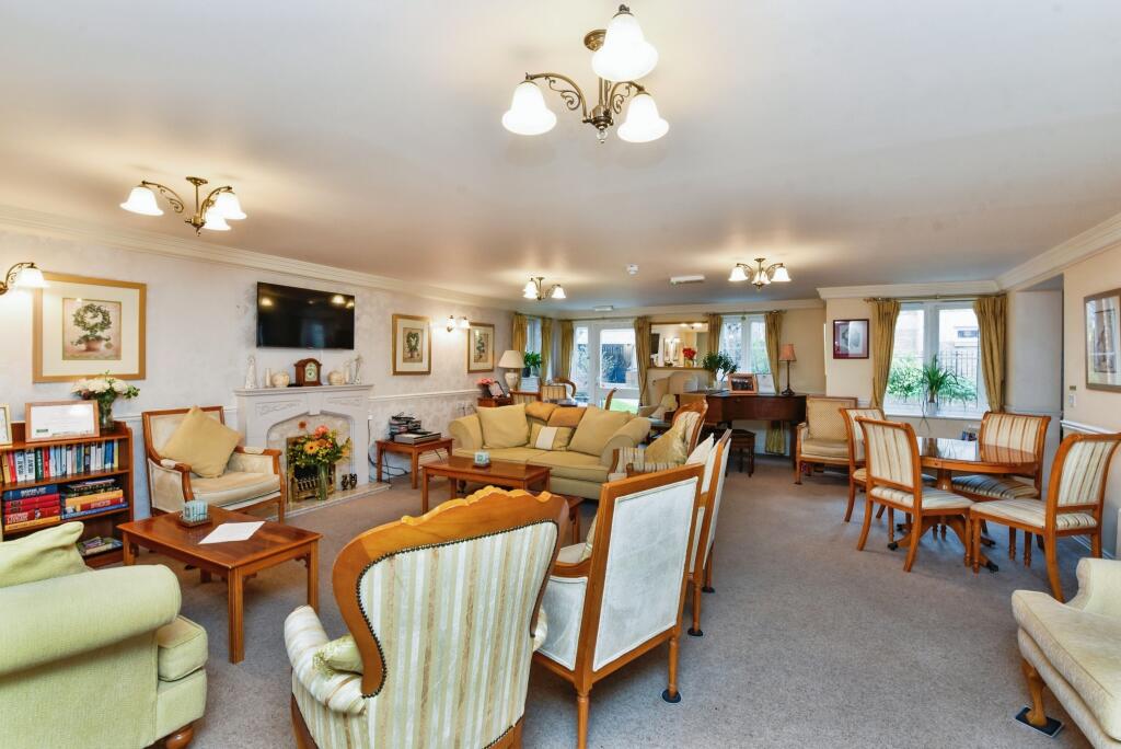 Additional property image - Magdalene Street, Glastonbury, Somerset, BA6