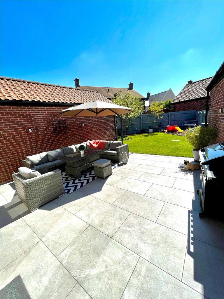Additional property image - Bourke Road, Shepton Mallet, Somerset, BA4