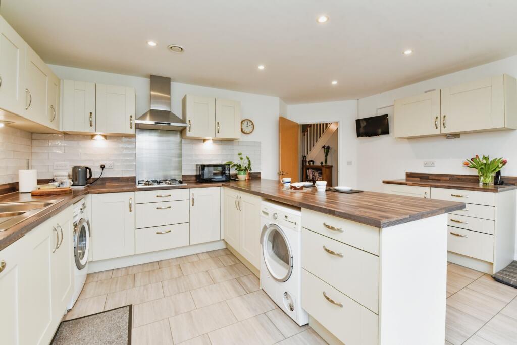 Additional property image - Wand Road, Wells, Somerset, BA5