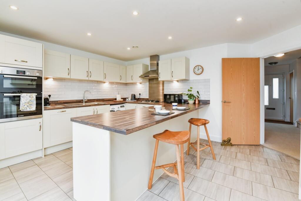 Additional property image - Wand Road, Wells, Somerset, BA5