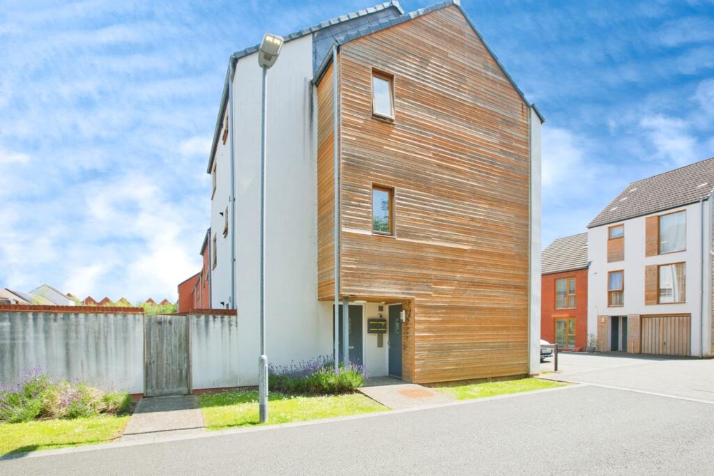 Main image of property: Oberon Grove, Street, Somerset, BA16