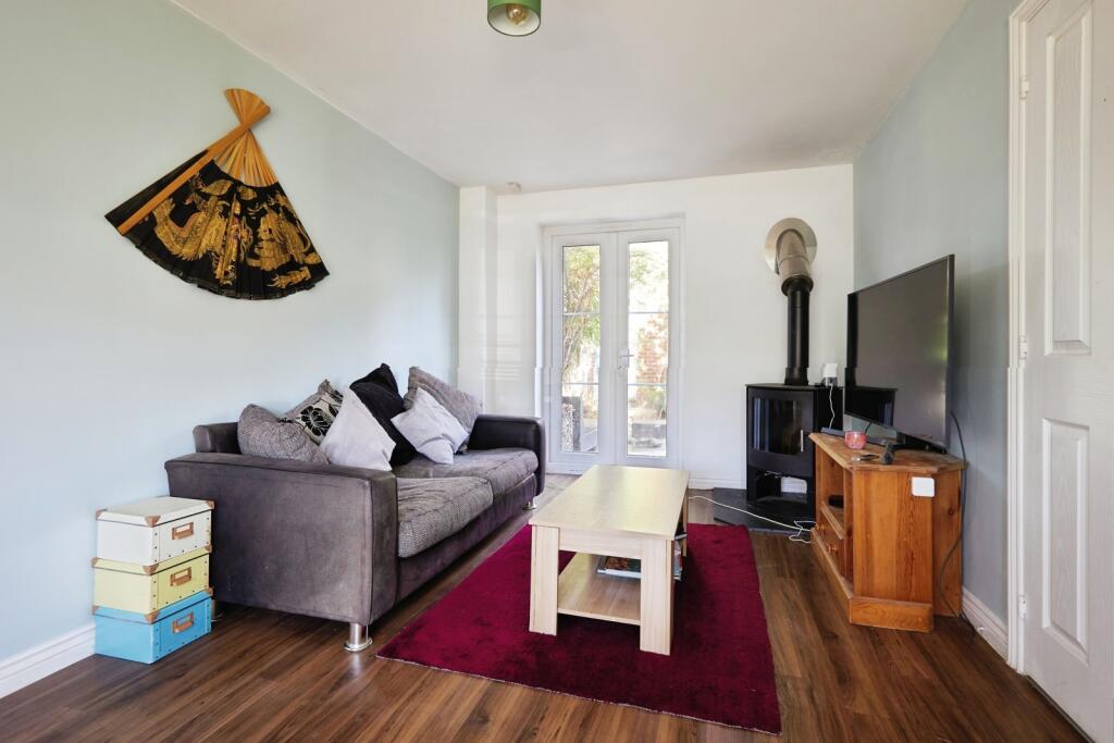 Additional image 4 of Sharpham Road, Glastonbury, Somerset, BA6