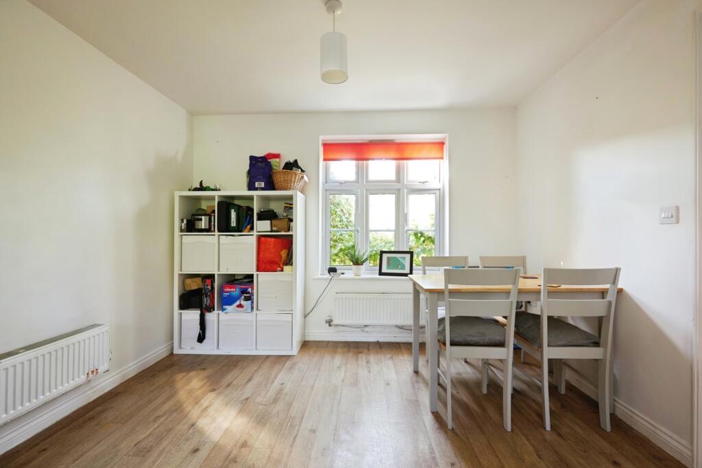 Additional image 7 of Sharpham Road, Glastonbury, Somerset, BA6