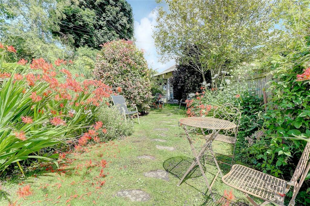 Additional property image - Green Quarry, Yeovil, Somerset, BA21