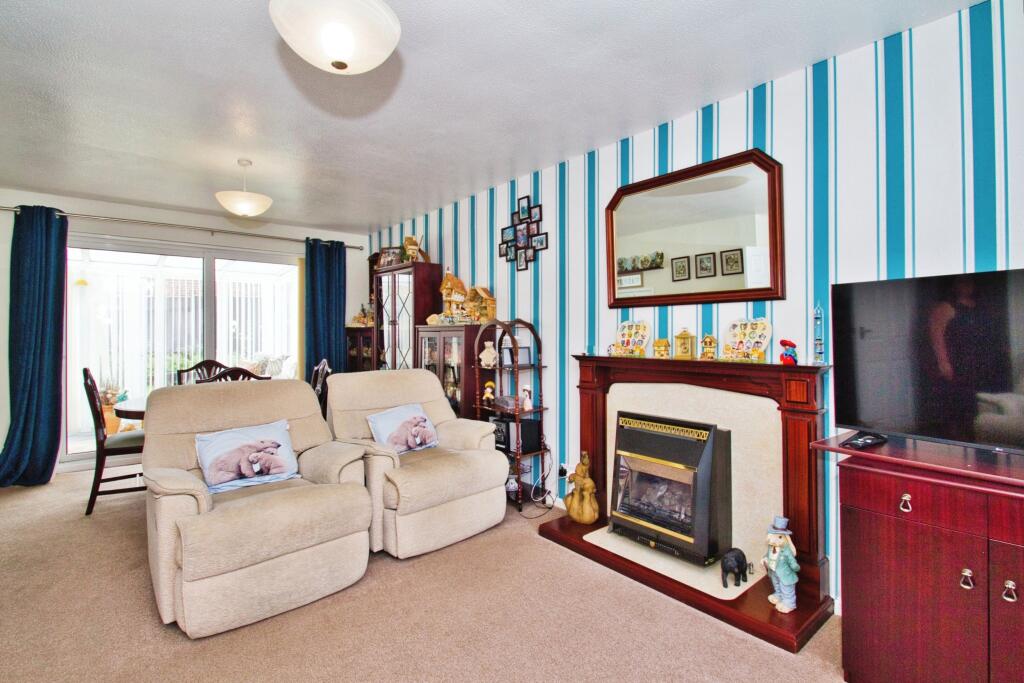 Additional property image - Rivers Road, YEOVIL, Somerset, BA21