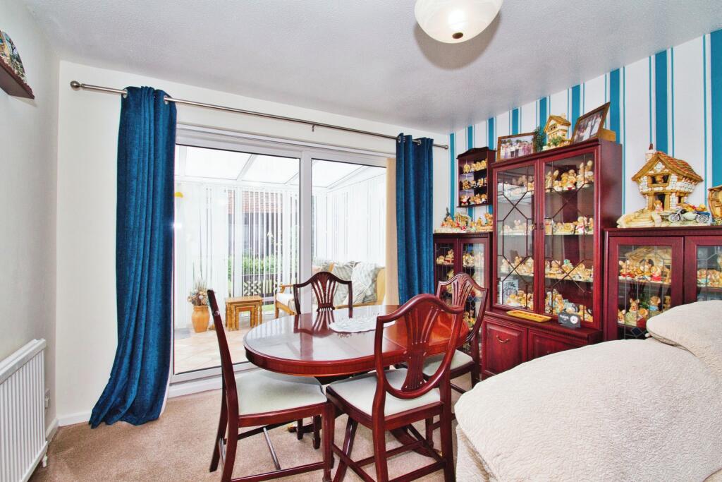 Additional property image - Rivers Road, YEOVIL, Somerset, BA21