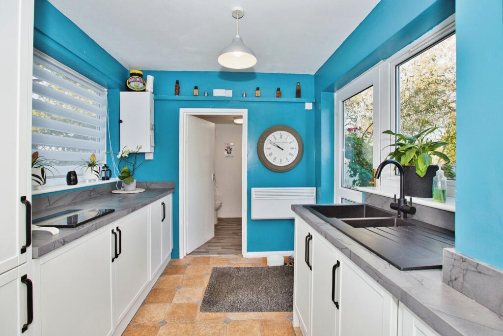 Additional property image - Bridle Way, Barwick, Yeovil, Somerset, BA22