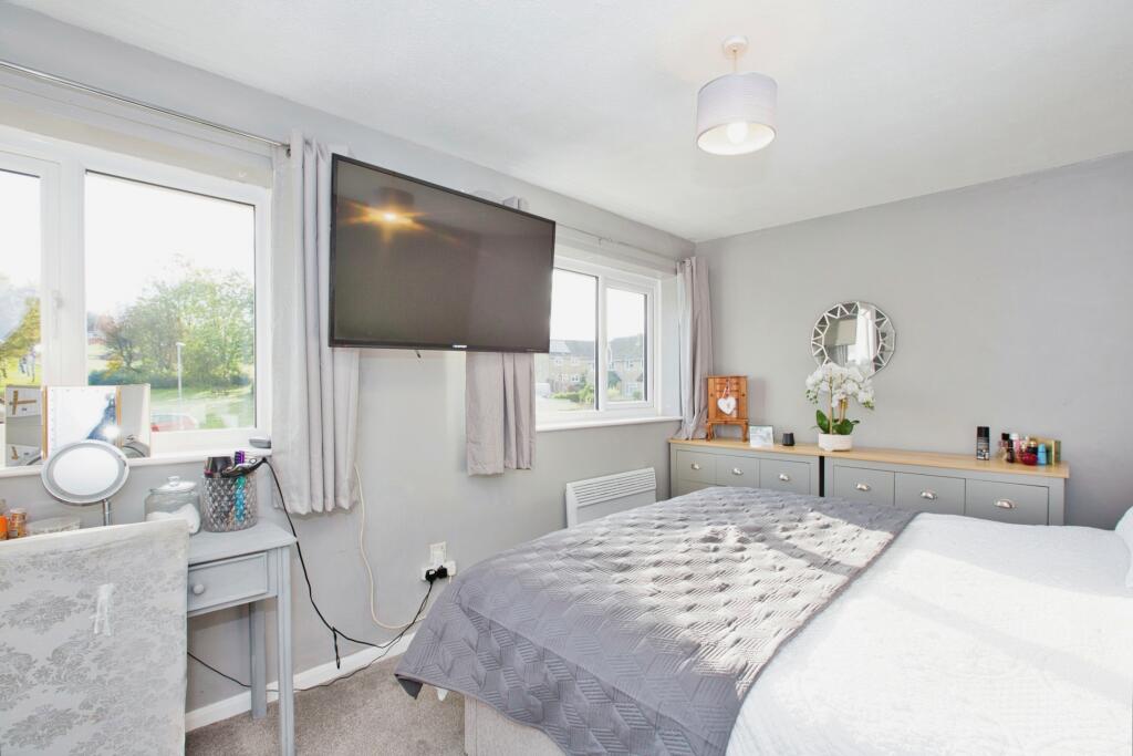 Additional property image - Bridle Way, Barwick, Yeovil, Somerset, BA22