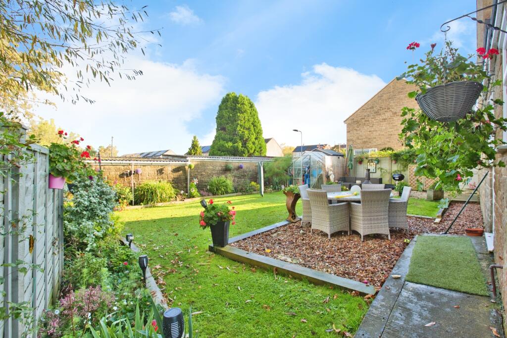 Additional property image - Bridle Way, Barwick, Yeovil, Somerset, BA22