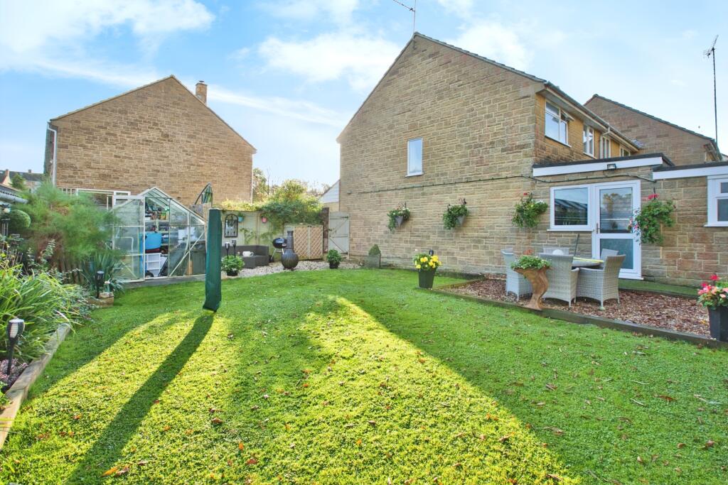Additional property image - Bridle Way, Barwick, Yeovil, Somerset, BA22