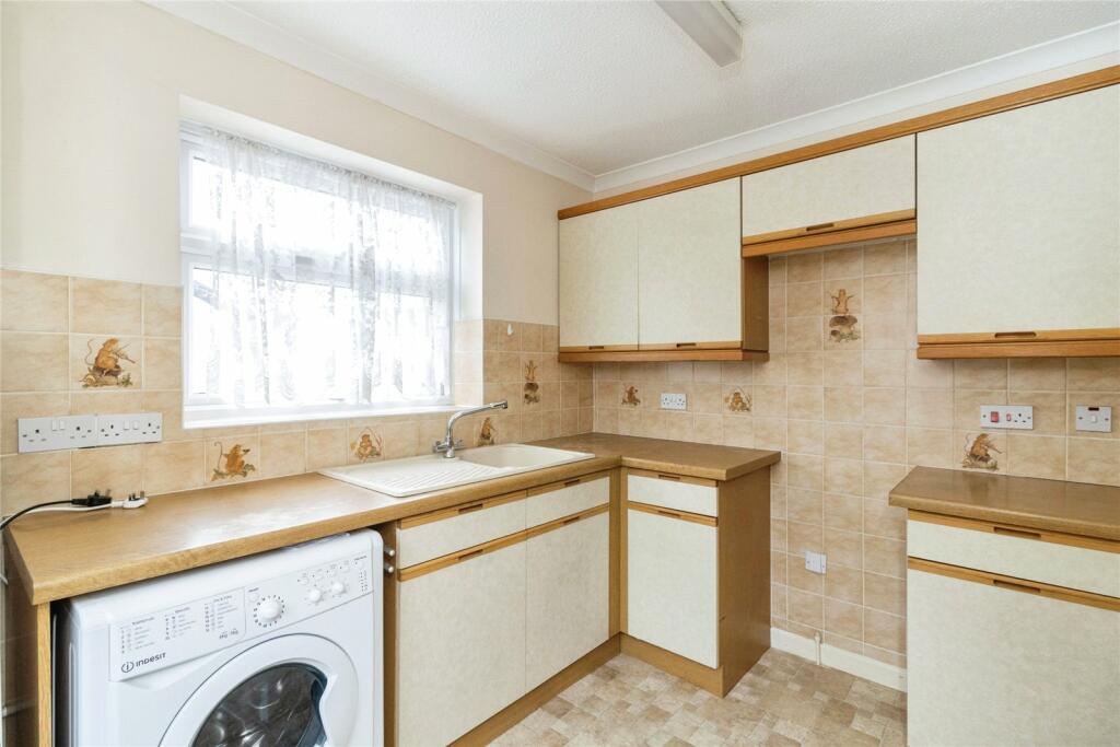 Additional property image - White Mead, Yeovil, Somerset, BA21