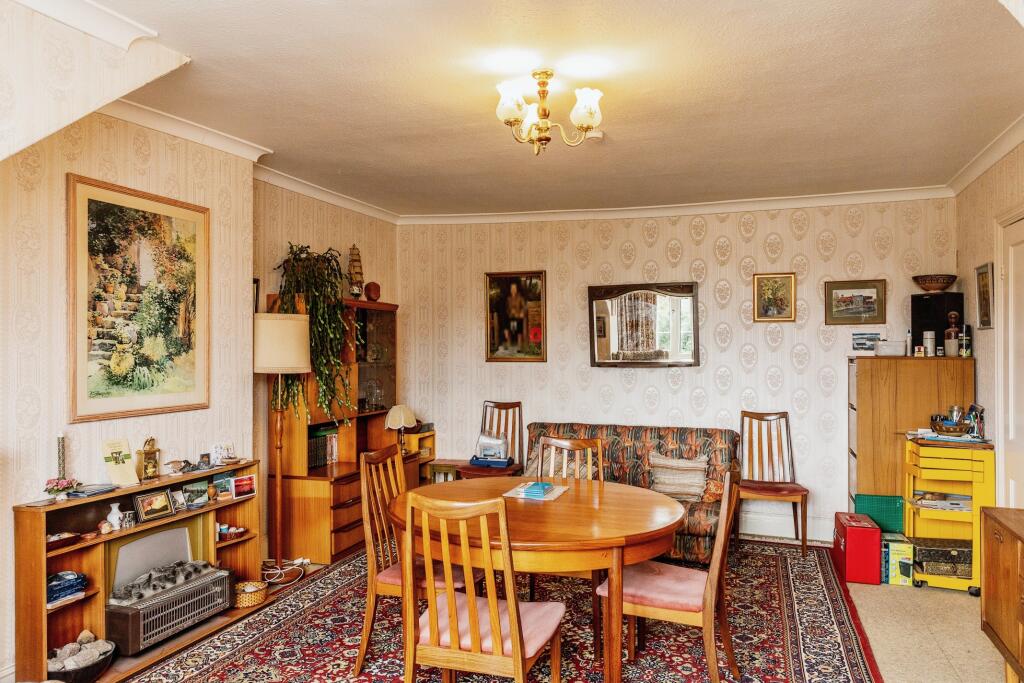Additional property image - Uphill Road North, Weston-super-Mare, Somerset, BS23