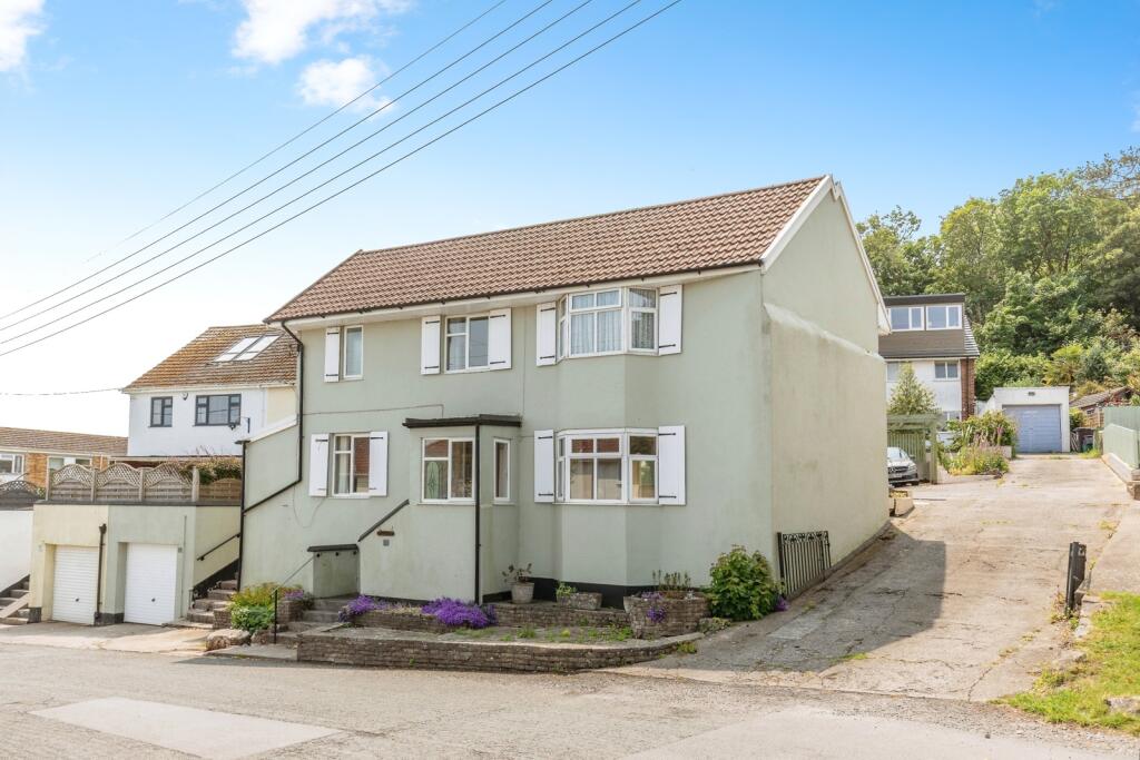 Main image of property: Lower Kewstoke Road, Worle, Weston-super-Mare, Somerset, BS22
