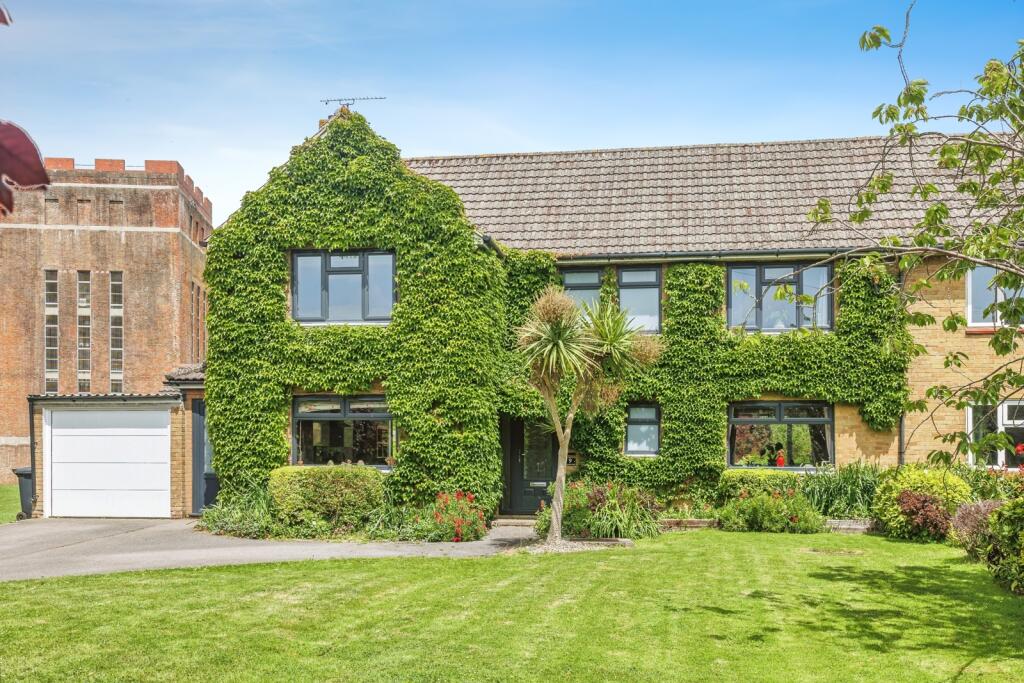 Main image of property: Flowerdown Road, Locking, Weston-super-Mare, Somerset, BS24