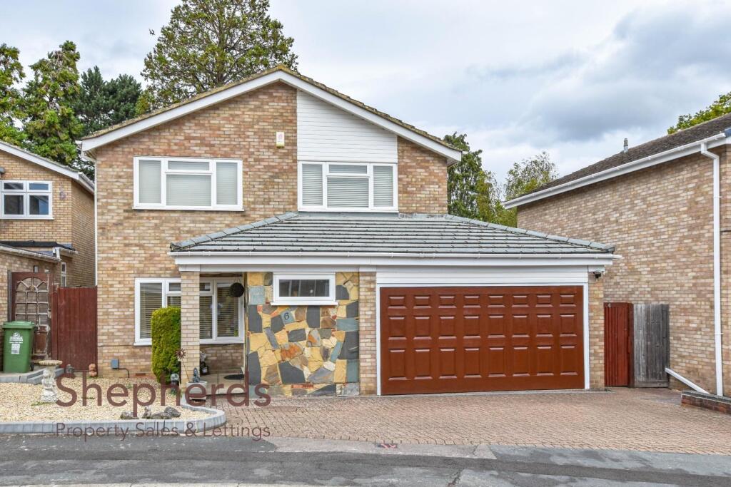 Main image of property: The Oval, Broxbourne