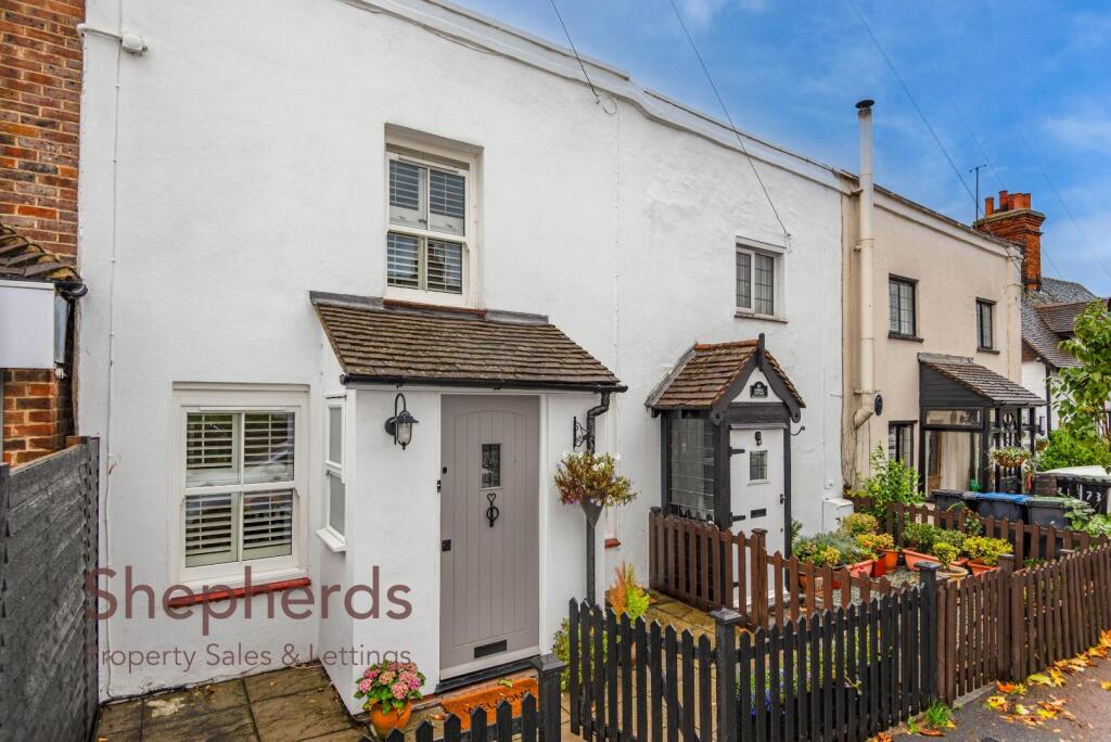 Main image of property: High Street, Roydon 2 Double Beds & 2 Bathrooms