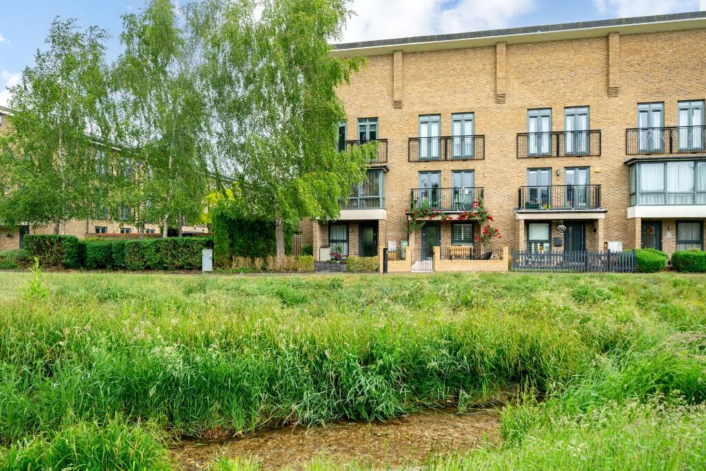 Main image of property: Sheldon Way, Berkhamsted, Hertfordshire, HP4