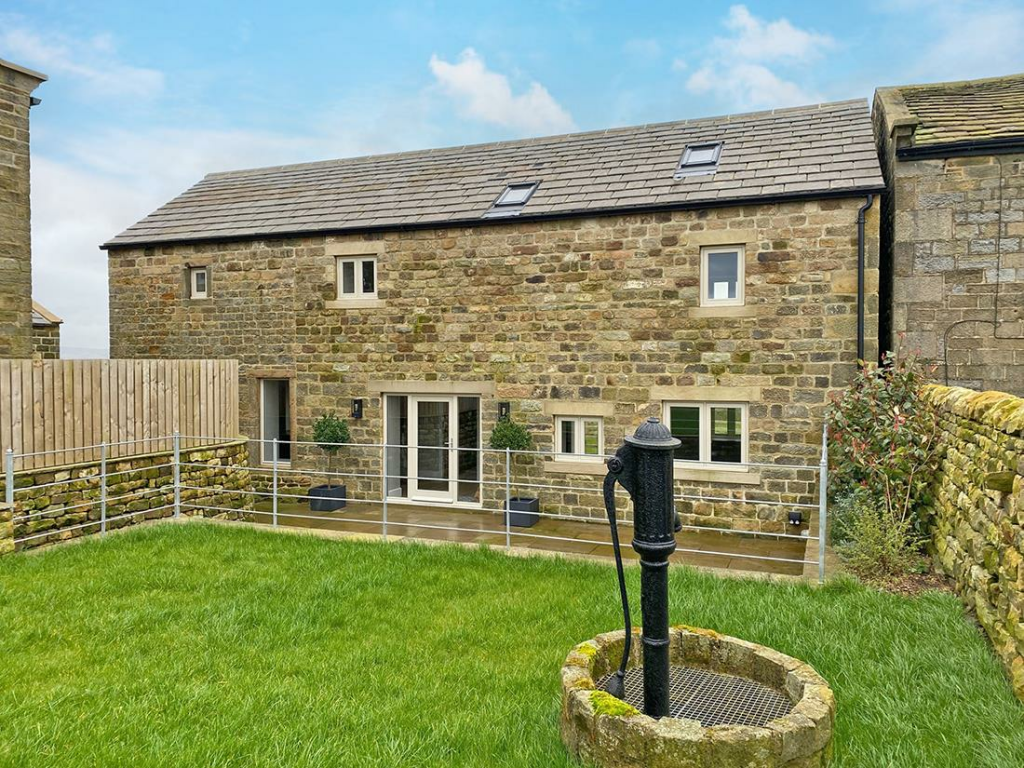 3 bedroom house for sale in Watsons Lane, Norwood, Harrogate, HG3