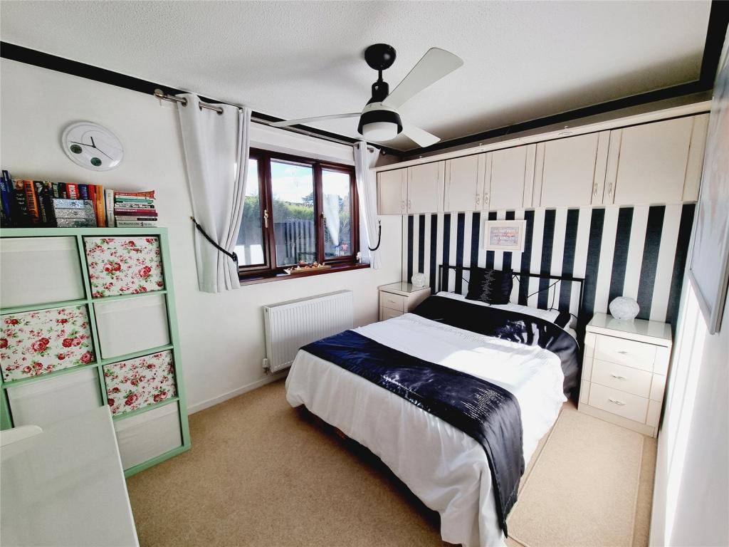 4 bedroom detached house for sale in Chaffinch Drive, Kidderminster