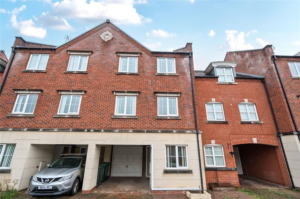 Main image of property: Chester Road North, Kidderminster, Worcestershire