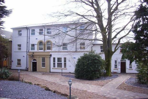 3 bedroom apartment for rent in Burton Road, Littleover, DERBY, DE23