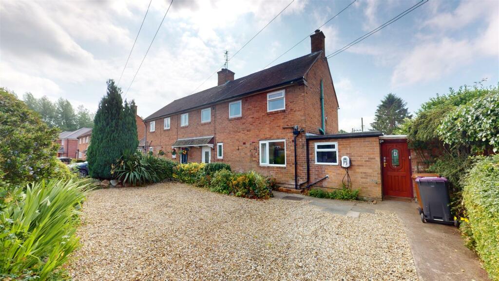 3 bedroom semidetached house for rent in Mayfields, Kinnerley, SY10