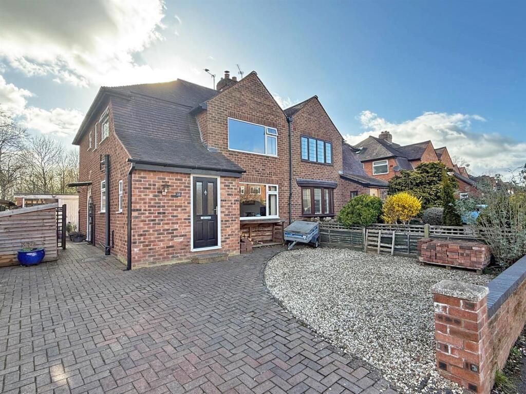 Main image of property: Copthorne Park, Copthorne, Shrewsbury