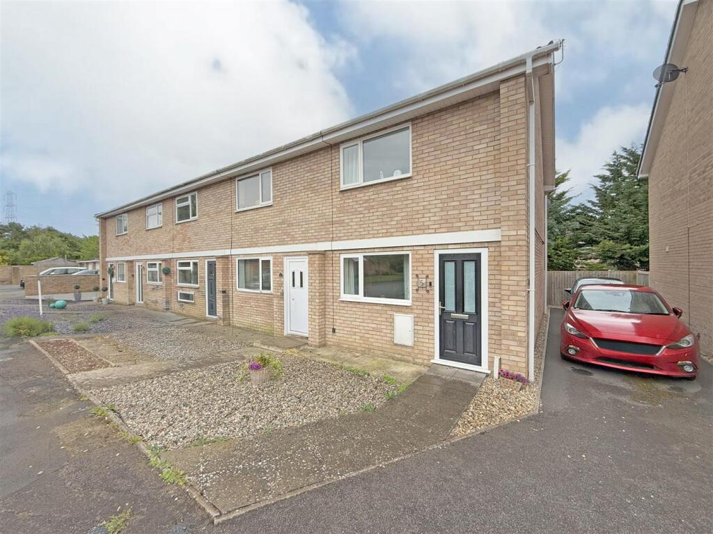 Main image of property: Robin Close, Sundorne