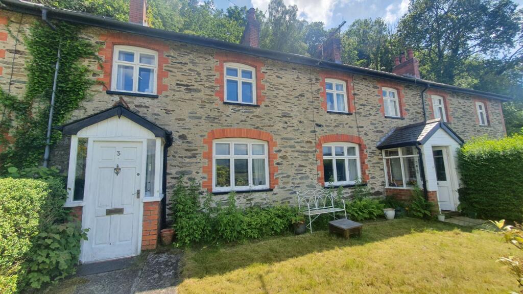 5 bedroom terraced house for sale in Park Terrace, Glandyfi